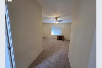 727 Hilltop Dr, Oakland, OR 97462 - Photo 18