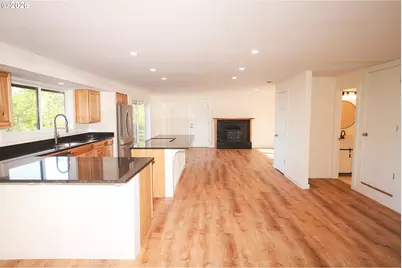 32530 Deberry Rd, Creswell, OR 97426 - Photo 4