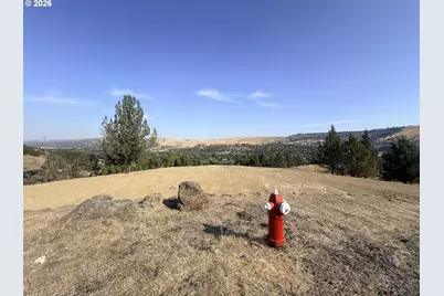155 SE Lupine Ln, John Day, OR 97845 - Photo 1