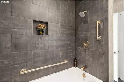 937 NW Glisan St #1431, Portland, OR 97209 - Photo 38