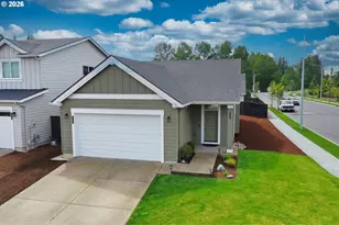 1423 NW Campanella Wy, Estacada, OR 97023 - Photo 2