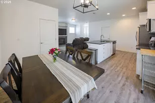 1423 NW Campanella Wy, Estacada, OR 97023 - Photo 6