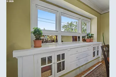 5774 NE Garfield Ave, Portland, OR 97211 - Photo 4