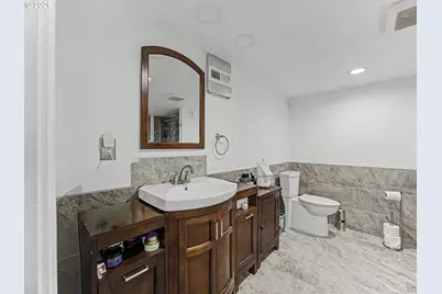 5774 NE Garfield Ave, Portland, OR 97211 - Photo 28