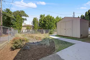 5774 NE Garfield Ave., Portland, OR 97211 - Photo 38
