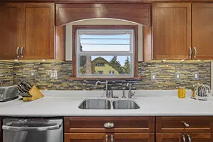 5774 NE Garfield Ave., Portland, OR 97211 - Photo 12