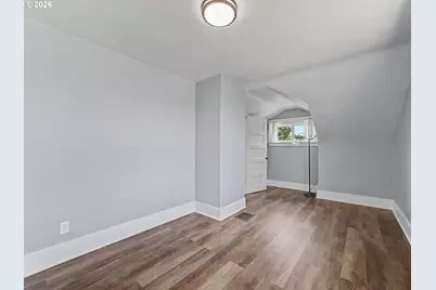 5774 NE Garfield Ave, Portland, OR 97211 - Photo 36