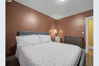 5774 NE Garfield Ave, Portland, OR 97211 - Photo 18