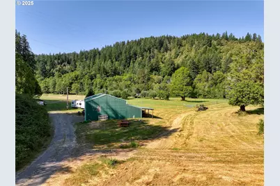 99301 Agness Rd, Gold Beach, OR 97444 - Photo 20