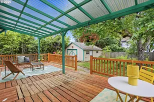 10612 SE Harold St, Portland, OR 97266 - Photo 26