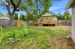 10612 SE Harold St, Portland, OR 97266 - Photo 30