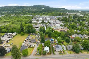 10612 SE Harold St, Portland, OR 97266 - Photo 32
