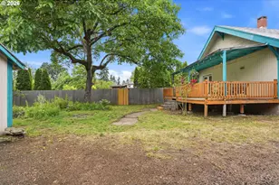 10612 SE Harold St, Portland, OR 97266 - Photo 28