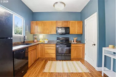 10612 SE Harold St, Portland, OR 97266 - Photo 10