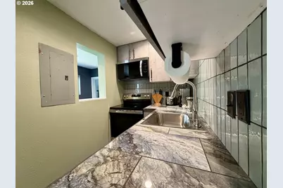 404 Garibaldi Ave, Garibaldi, OR 97118 - Photo 30