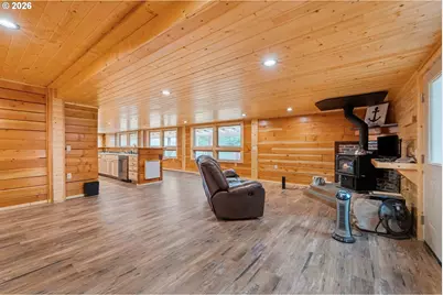 94278 Shotgun Dr, North Bend, OR 97459 - Photo 8