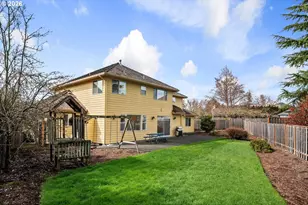 575 NW Blueridge Ct, Beaverton, OR 97006 - Photo 36
