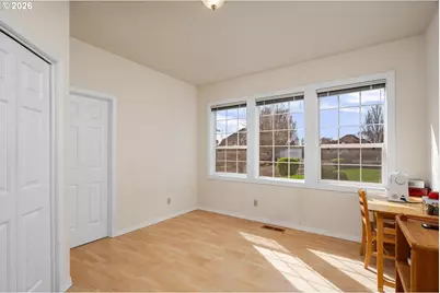 575 NW Blueridge Ct, Beaverton, OR 97006 - Photo 18