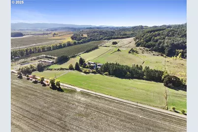 17300 SW Muddy Valley Rd, McMinnville, OR 97128 - Photo 20