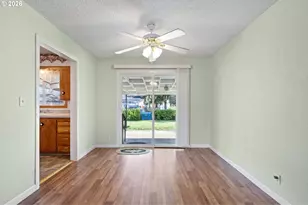 630 S 3rd St, Cottage Grove, OR 97424 - Photo 14