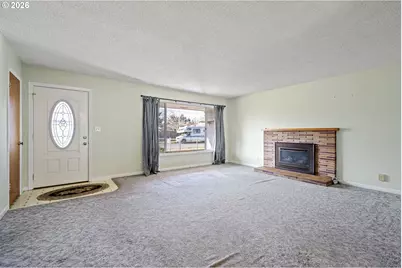 630 S 3rd St, Cottage Grove, OR 97424 - Photo 10