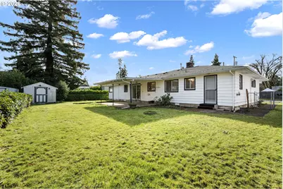 630 S 3rd St, Cottage Grove, OR 97424 - Photo 42