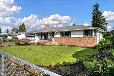 630 S 3rd St, Cottage Grove, OR 97424 - Photo 4