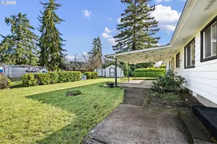 630 S 3rd St, Cottage Grove, OR 97424 - Photo 44