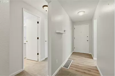 55 NE Village Squire Ave #6, Gresham, OR 97030 - Photo 16