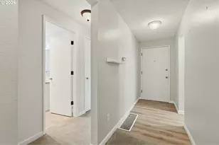 55 NE Village Squire Ave, Gresham, OR 97030 - Photo 16