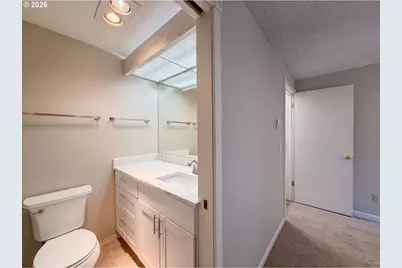 650 SW Meadow Dr #209, Beaverton, OR 97006 - Photo 12