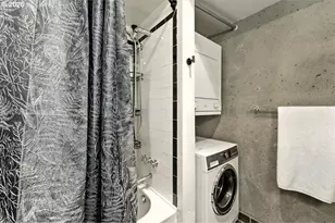 1410 SW 11th Ave, Portland, OR 97201 - Photo 24