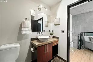 1410 SW 11th Ave, Portland, OR 97201 - Photo 16