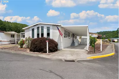 703 Shadow Ranch Ln, Roseburg, OR 97470 - Photo 2