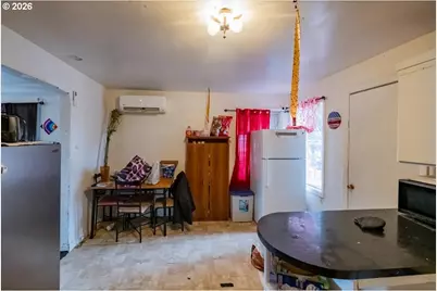 299 Gilbert St, Lebanon, OR 97355 - Photo 10