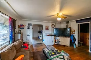 299 Gilbert St, Lebanon, OR 97355 - Photo 6