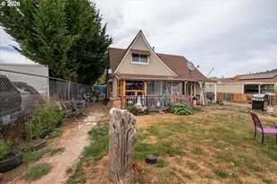 299 Gilbert St, Lebanon, OR 97355 - Photo 2