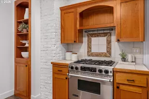 529 W 25th St, Vancouver, WA 98660 - Photo 6