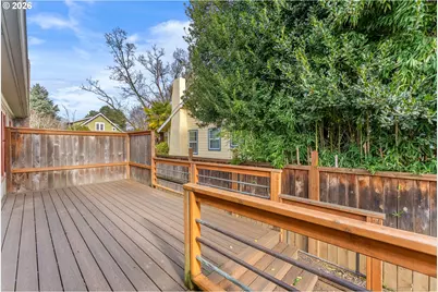 529 W 25th St, Vancouver, WA 98660 - Photo 34