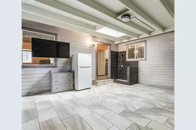 2237 SE 139th Ave, Portland, OR 97233 - Photo 20