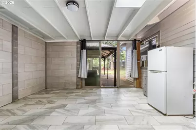 2237 SE 139th Ave, Portland, OR 97233 - Photo 22