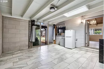 2237 SE 139th Ave, Portland, OR 97233 - Photo 18