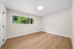 2001 Greentree Rd, Lake Oswego, OR 97034 - Photo 32