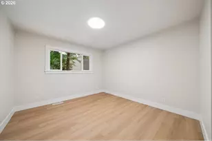 2001 Greentree Rd, Lake Oswego, OR 97034 - Photo 28