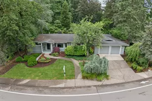 2001 Greentree Rd, Lake Oswego, OR 97034 - Photo 2