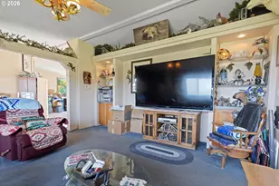23355 NE Mountain Top Rd, Newberg, OR 97132 - Photo 12