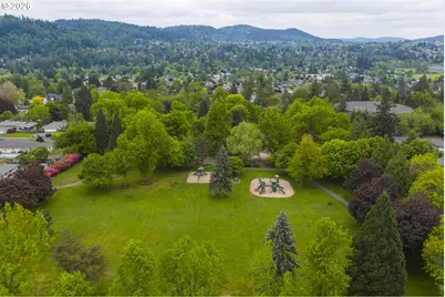 2410 NW 5th St, Gresham, OR 97030 - Photo 38