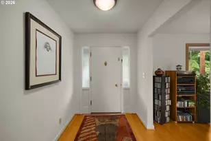 6464 SW Parkhill Dr, Portland, OR 97239 - Photo 16
