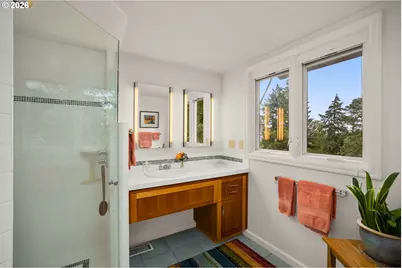 6464 SW Parkhill Dr, Portland, OR 97239 - Photo 32
