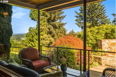 6464 SW Parkhill Dr, Portland, OR 97239 - Photo 6
